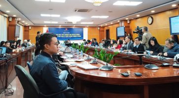 Briefing meeting at the Ministry of Industry and Trade of Vietnam on the export market in 2023