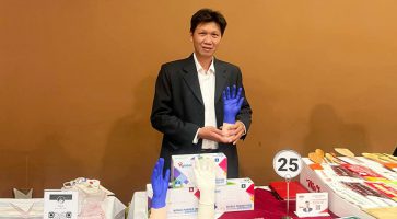Vglobal gloves at trade promotion conferences and goods exhibitions in Hanoi, Vietnam