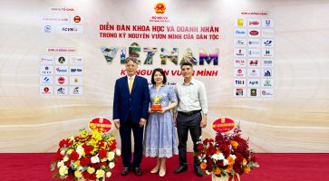 Vtechcom vinh dự nhận kỷ niệm chương tại diễn đàn “Khoa học và doanh nhân trong kỷ nguyên vươn mình của dân tộc”