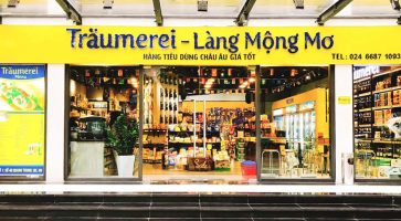 Găng tay nitrile VGLOBAL chính thức có mặt tại hệ thống Träumerei – Làng Mộng Mơ